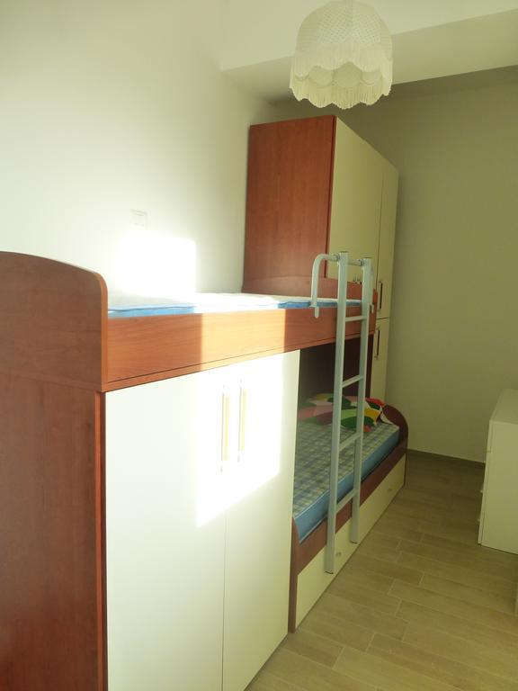 Appartement A Due Passi Dal Mare à Civitanova Marche Extérieur photo